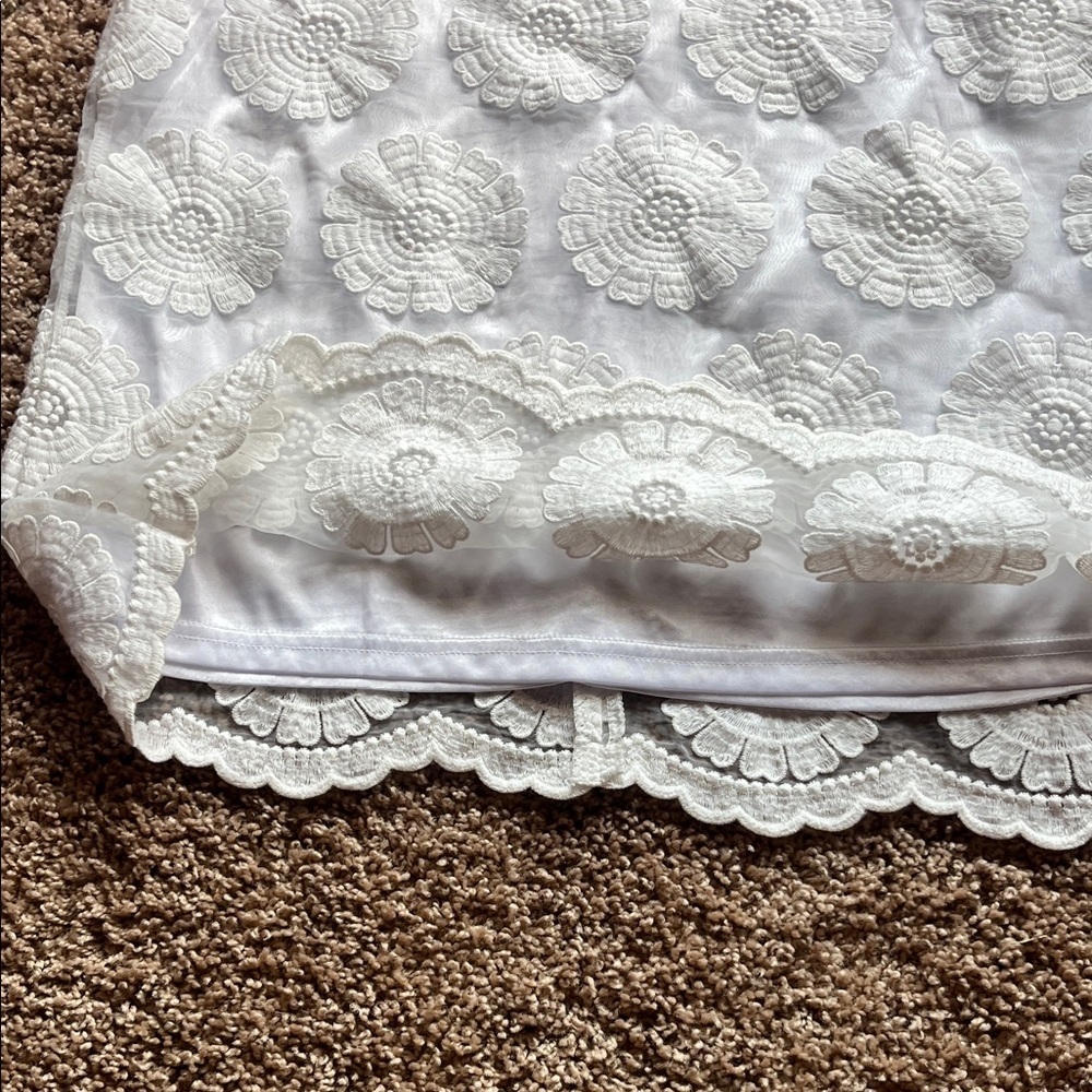 NWT Tracy Negoshian White Lace Mini Dress - Picture 6 of 9